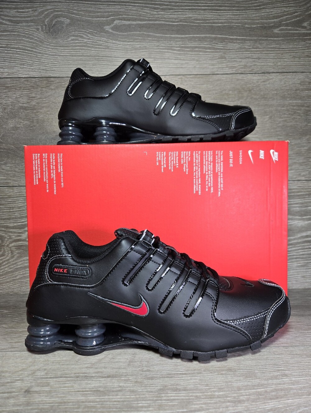 Nike Shox NZ Black Varsity Red Shoes Mens Size 8.5 / Womens Size 10 378341-017